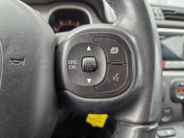 Fiat PANDA 1.2 City Cross | Slechts 17.000 km | Trekhaak |