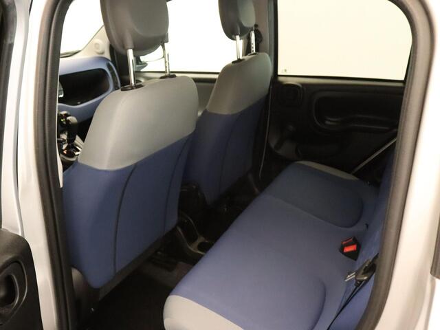 Fiat PANDA 0.9 TwinAir Lounge - ORIGINEEL NEDERLANDSE AUTO - AUTOMAAT - PARKEERSENSOREN ACHTER - NAVIGATIE - AIRCO - GOED ONDERHOUDEN!