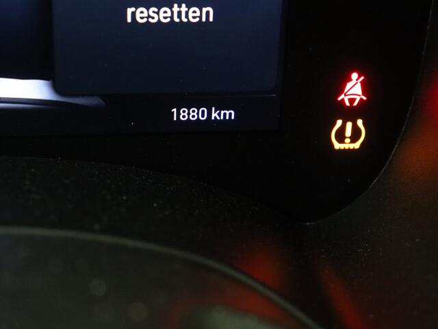 Fiat PANDA 1.0 Hybrid Pandina | Parkeersensoren | Regensensor | Cruise control | Centrale deurvergrendeling | NRM overnamelijst