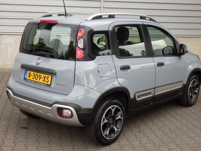 Fiat PANDA 1.0 Hybrid Cross