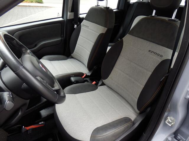 Fiat PANDA 1.0 Hybrid Cross