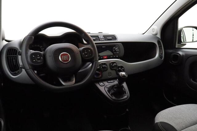 Fiat PANDA 0.9 TwinAir Lounge | Airco | Cruise control | Trekhaak | Hoge instap | 5 deuren | Electrische ramen | Metaallak | Centrale deurvergrendeling
