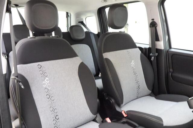 Fiat PANDA 0.9 TwinAir Lounge | Airco | Cruise control | Trekhaak | Hoge instap | 5 deuren | Electrische ramen | Metaallak | Centrale deurvergrendeling