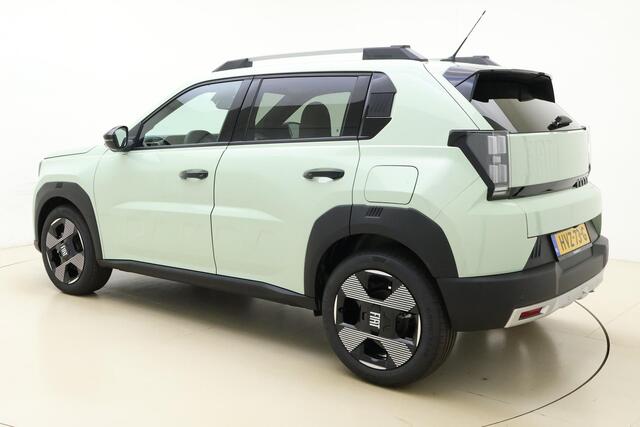 Fiat PANDA Grande 1.2 Hybrid La Prima | Navigatie | Climate control | Camera | Dakrails | Lichtmetalen velgen | Extra getint glas | Nieuw model | Hoge instap