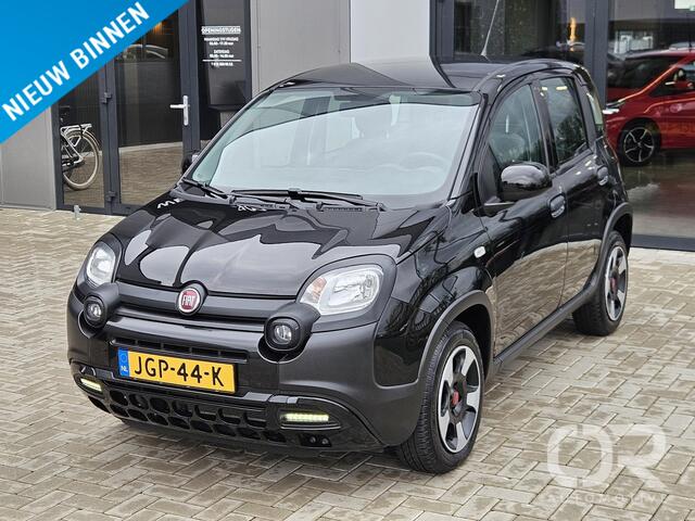 Fiat PANDA 1.0 Hybrid City Cross Hoge instap