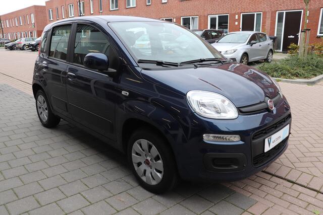 Fiat PANDA 0.9 TwinAir Popstar Automaat. Lage km stand!