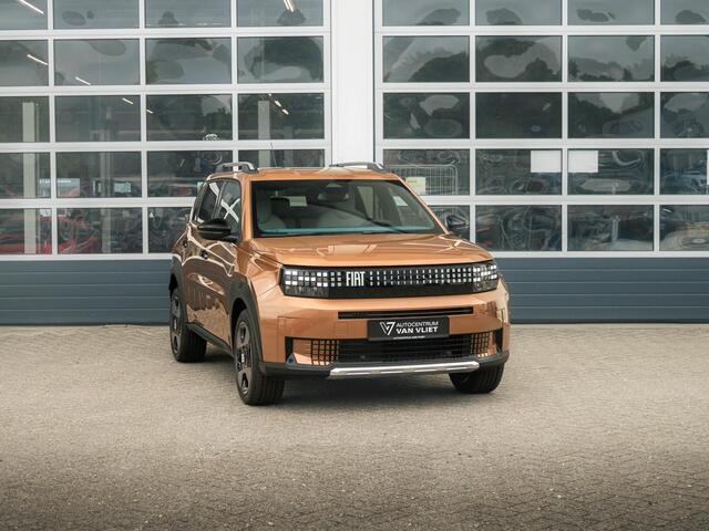 Fiat PANDA Grande La Prima 44 kWh | Uit voorraad leverbaar | Clima | Cruise | Camera | Apple Carplay | 17" | Navi | Winter Pack