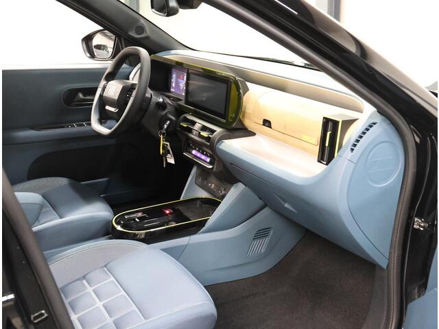 Fiat PANDA Grande 1.2 Hybrid La Prima | Incl. ¤750,- Korting! | Camera | CruiseControl | AppleCarPlay/AndroidAuto | Navigatie | Airco |