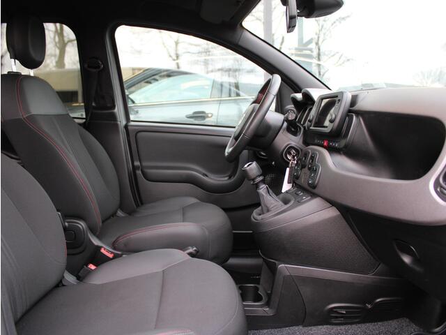 Fiat PANDA 1.0 Hybrid Sport | Apple Carplay / Climate / Bluetooth