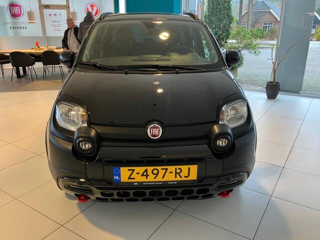 Fiat PANDA 1.0 70Hybrid Cross