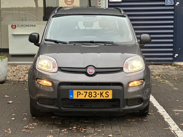 Fiat PANDA 1.0 Hybrid City Life | Navigatie via Carplay | 3 Zitplaatsen | Airco | Dakrails | Hoge instap | City functie | Metaallak | Electrische ramen |