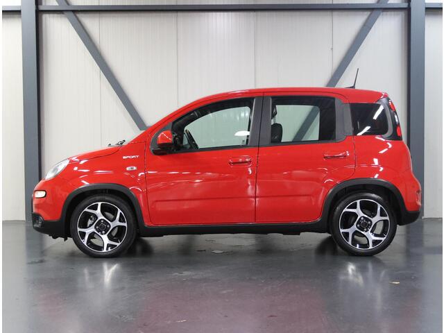 Fiat PANDA 1.0 Hybrid Sport | 1ste eigenaar | AppleCarplay/Android Auto | Licht Metalen Velgen | Climate Control | Isofix | DAB Radio | Mist lampen |