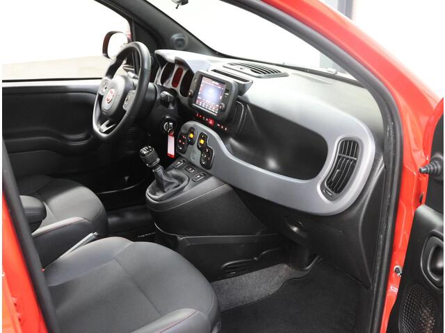 Fiat PANDA 1.0 Hybrid Sport | 1ste eigenaar | AppleCarplay/Android Auto | Licht Metalen Velgen | Climate Control | Isofix | DAB Radio | Mist lampen |