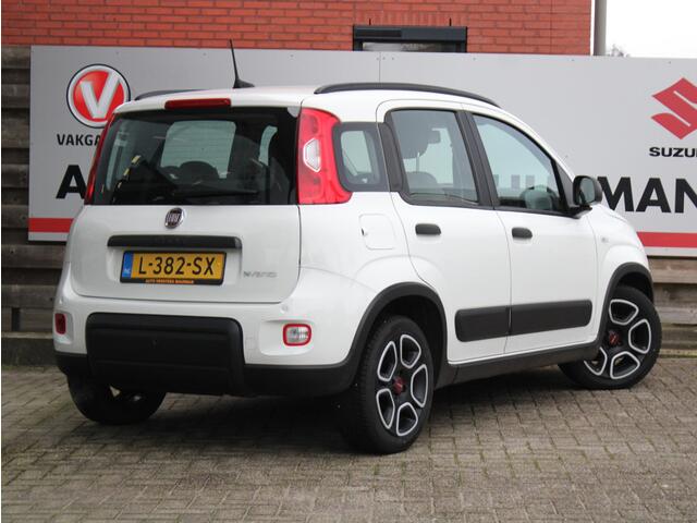 Fiat PANDA 1.0 Hybrid City Life Parkeersensoren, Bluetooth, Airco, DAB Radio
