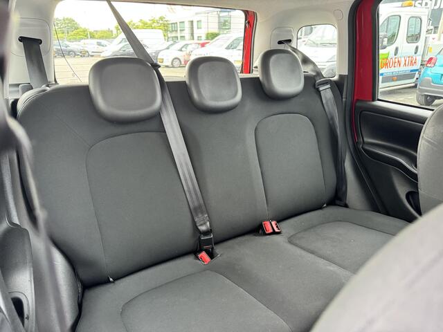 Fiat PANDA 1.0 Hybrid Cross | Climate control | Apple Carplay | Prijs is rijklaar