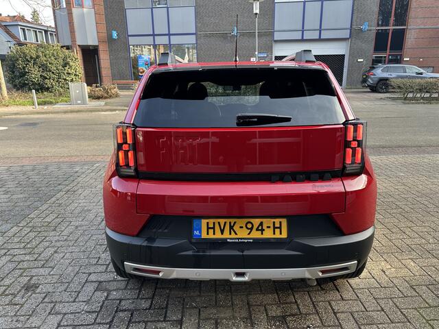 Fiat PANDA Grande 1.2 Hybrid ICON Automaat Andriod/Apple/Airco/Parkeerhulp/Pack Style Eurorepar