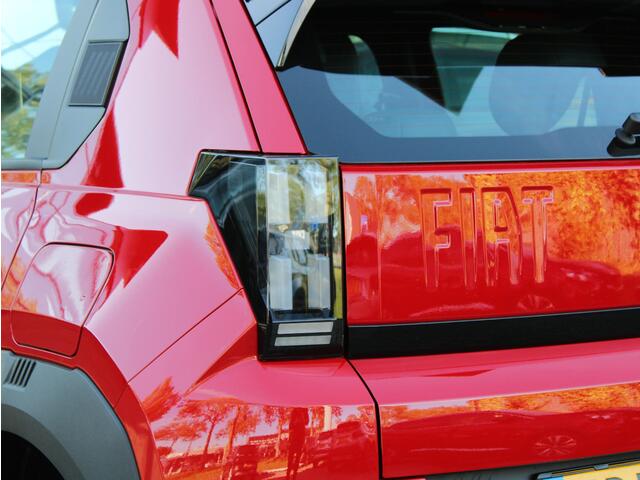 Fiat PANDA Grande RED 11kW 44 kWh VOORRAAD KORTING