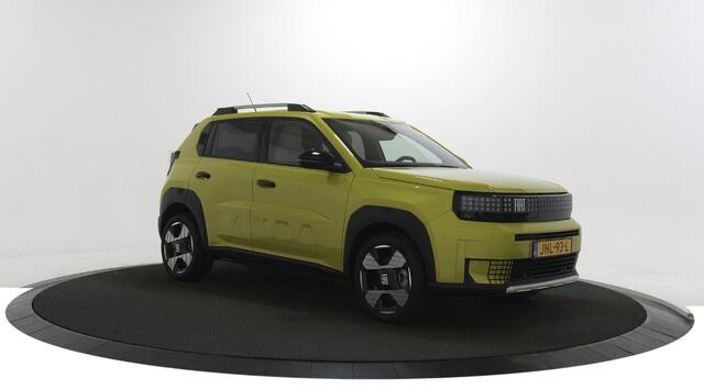 Fiat PANDA Grande La Prima 11 kW 44 kWh Nieuwe auto / Camera /