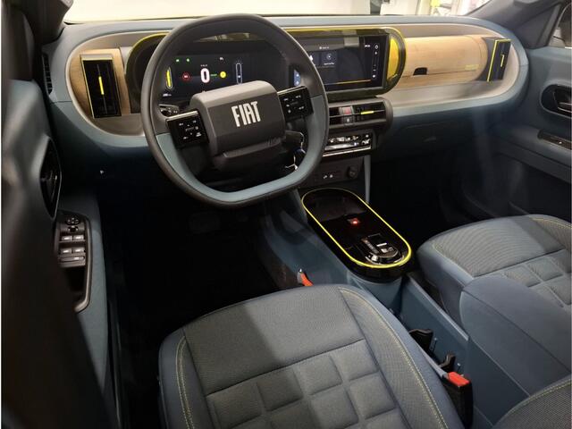 Fiat PANDA Grande La Prima 11 kW 44 kWh Nieuwe auto / Camera /