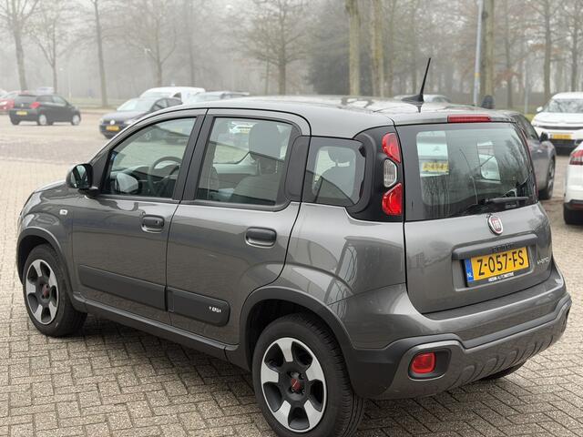 Fiat PANDA 1.0 Hybride Cross Airco|CarPlay|Hoogzitter!