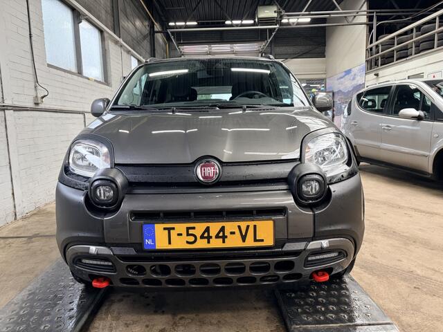 Fiat PANDA 1.0 Hybrid Cross Navigatie Carplay Clima DAB 16dkm Nap PDC
