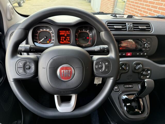 Fiat PANDA 0.9 TwinAir Popstar AUTOMAAT AIRCO PDC BLUETOOTH