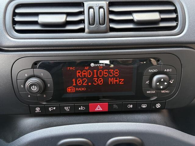 Fiat PANDA 0.9 TwinAir Popstar AUTOMAAT AIRCO PDC BLUETOOTH