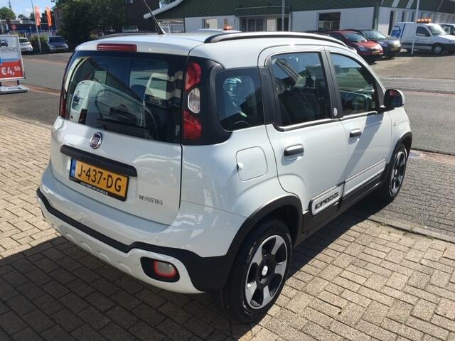 Fiat PANDA 1.0 Hybride launch edition | PDC