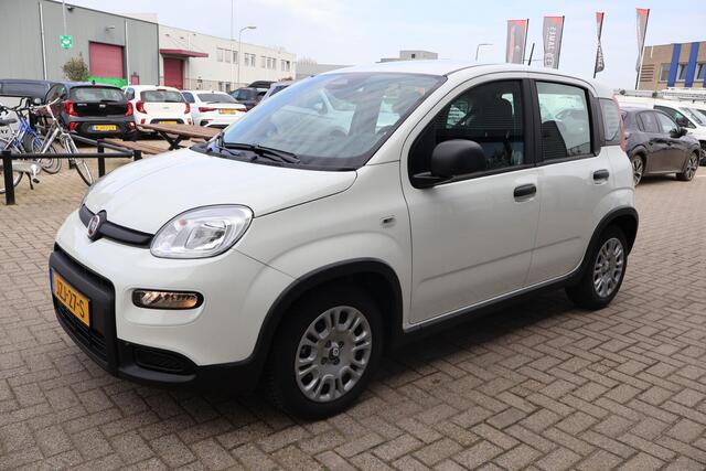 Fiat PANDA 1.0 Hybrid City Fabrieksgarantie | 1e Eigenaar | Dealer Onderh | BTW | NAP | Airco | Multimedia | Cruise | DAB | Start/Stop | Bord Herkenning | PDC Achter
