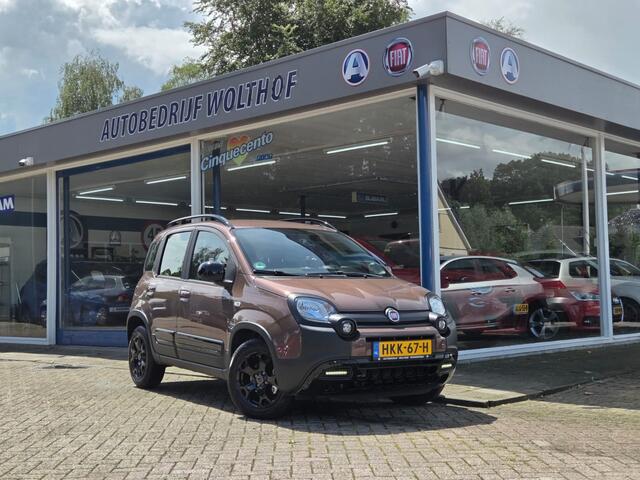 Fiat PANDA 1.2 Cross trussardi uniek!
