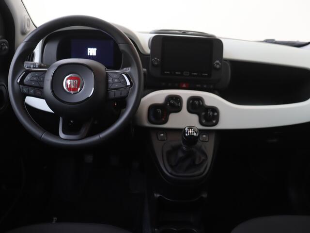 Fiat PANDA 1.0 Hybrid Pandina YP