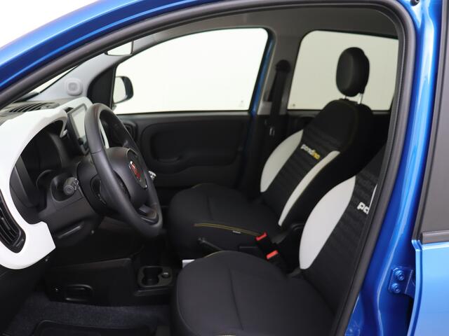 Fiat PANDA 1.0 Hybrid Pandina YP