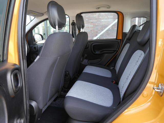 Fiat PANDA 0.9 TwinAir Lounge | Mistlampen | Airco | Bluetooth | Elektrische ramen | Elektrisch verstelbare buitenspiegels