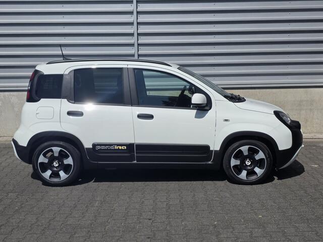 Fiat PANDA Hybrid Pandina | Digitaal dashboard | Apple carpl / Andr. auto |