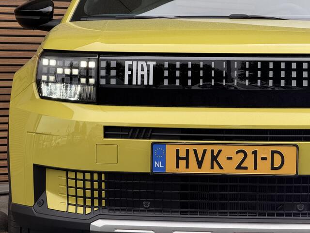 Fiat PANDA Grande La Prima 11 kW 44 kWh Winterpakket / Camera / Navigatie / Fietsendrager