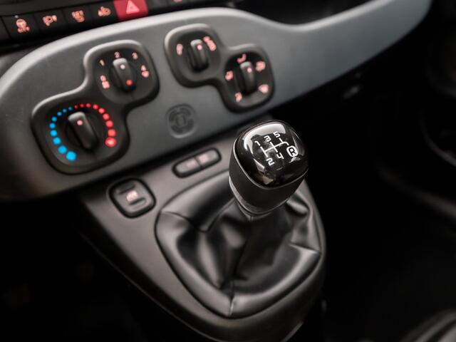 Fiat PANDA 0.9 TwinAir Popstar (AIRCO, NAP, ELEK RAMEN, SPORTSTOELEN, NIEUWE APK, NIEUWSTAAT)