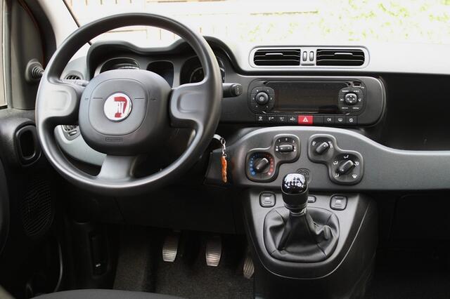 Fiat PANDA 1.0 Hybrid / Airco / Elektr. ramen / Lage Km stand