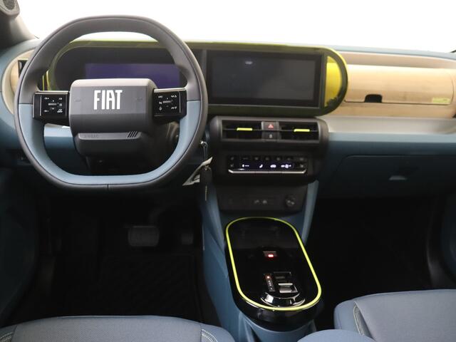 Fiat PANDA Grande La Prima 11 kW 44 kWh | Camera | Wireless Carplay | Navigatie | Climate Control |