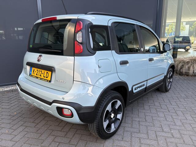 Fiat PANDA 1.0 Hybrid Cross Launch Edition Airco - parkeersensor achter - Bluetooth - Dakrails - Radio - Led verlichting - Mistlampen voor - Elektrische ramen - Start/stop systeem - Stuur multifunctioneel