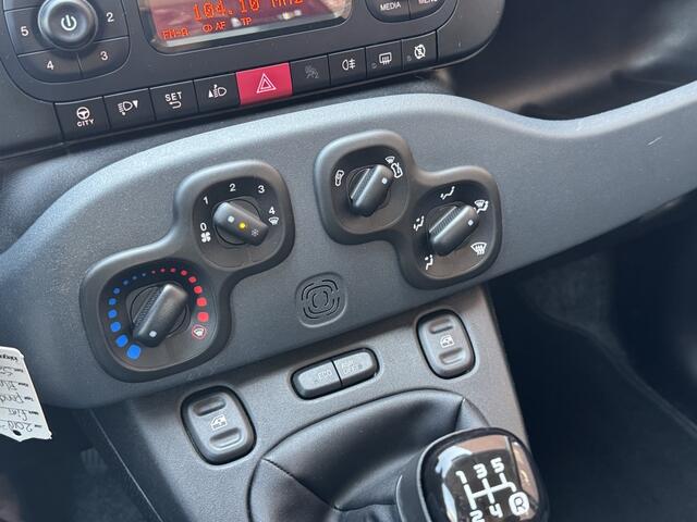 Fiat PANDA 0.9 TwinAir Popstar 80PK AIRCO 5DRS NAP