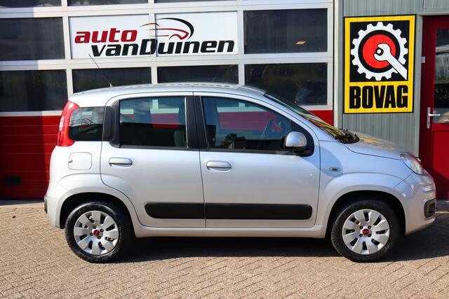Fiat PANDA 0.9 TwinAir Lounge O.a: Led dagrijverl, Airco, Radio, Uconnect, Afstandsbed, Etc. All-in prijs!