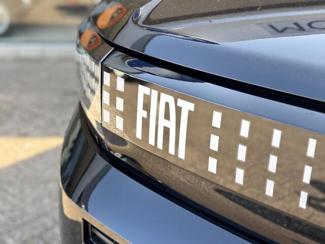 Fiat PANDA Grande La Prima 7.4 kW 44 kWh Direct Leverbaar!!