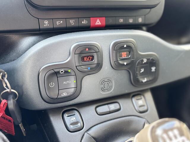 Fiat PANDA 1.0 Hybrid | Airco | Carplay | sensoren |