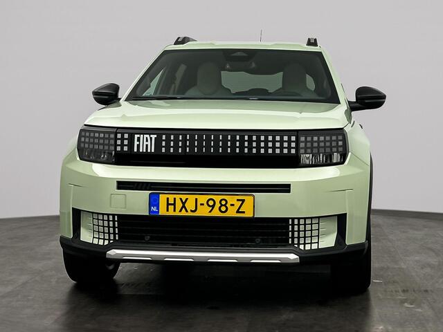 Fiat PANDA Grande La Prima 7.4 kW 44 kWh | DEMONSTRATIEMODEL | Applecarplay&Androidauto| Stoel&Stuurverwarming | Camera | 8 JAAR GARANTIE!