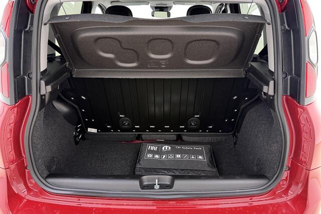 Fiat PANDA 1.0 Hybrid Pandina | Navigatie via Carplay | 8 jaar speciale garantie | Hoge instap | DEMO | Parkeersensoren