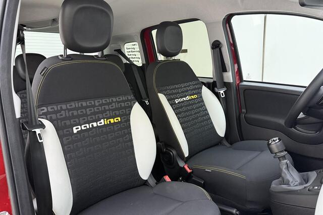 Fiat PANDA 1.0 Hybrid Pandina | Navigatie via Carplay | 8 jaar speciale garantie | Hoge instap | DEMO | Parkeersensoren