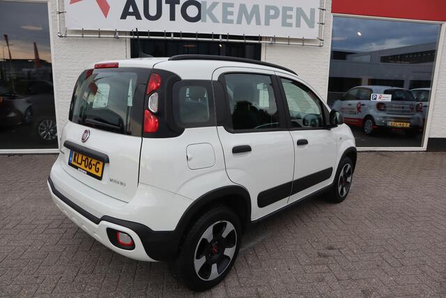 Fiat PANDA 1.0 HYBRID CITY CROSS 1E EIGENAAR|CARPLAY|CLIMATE|ZEER STOERE PANDA!