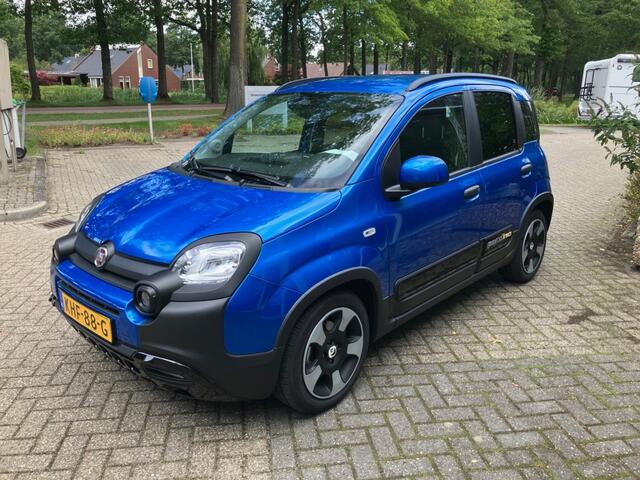 Fiat PANDA Pandina 1.0 Hybrid Cross