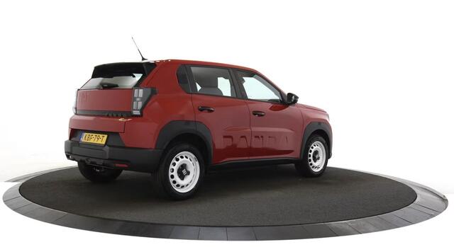 Fiat PANDA Grande RED 11kW 44 kWh Lage km stand
