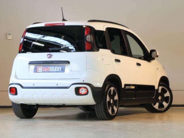 Fiat PANDA 1.0 Hybrid Pandina * 12 mnd BOVAG garantie * RIJKLAARPRIJS !